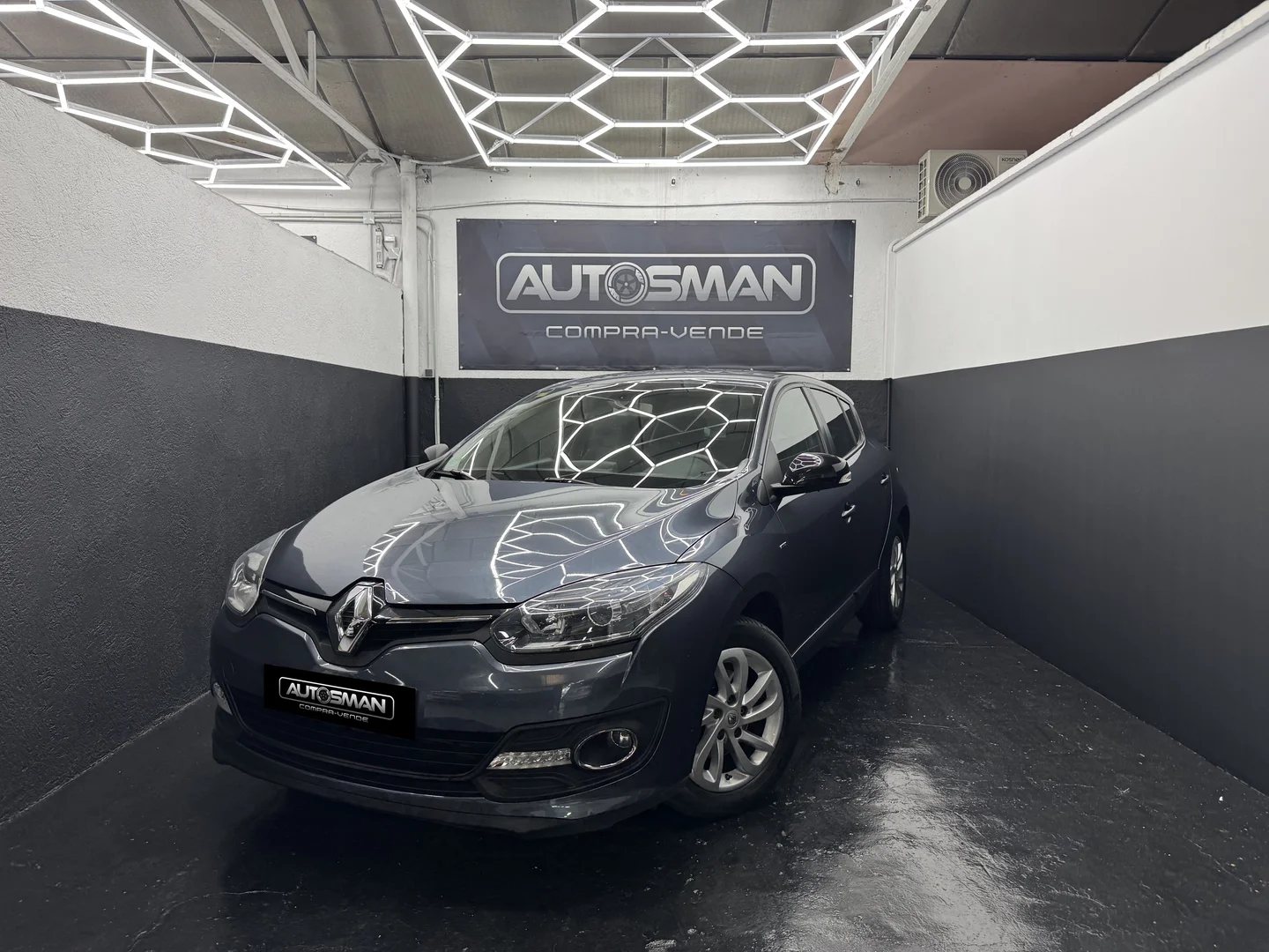 RENAULT Megane Limited Energy TCe 115 SS Euro 6 2015 Gasolina